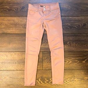 Women’s Size 7 Pink Pants